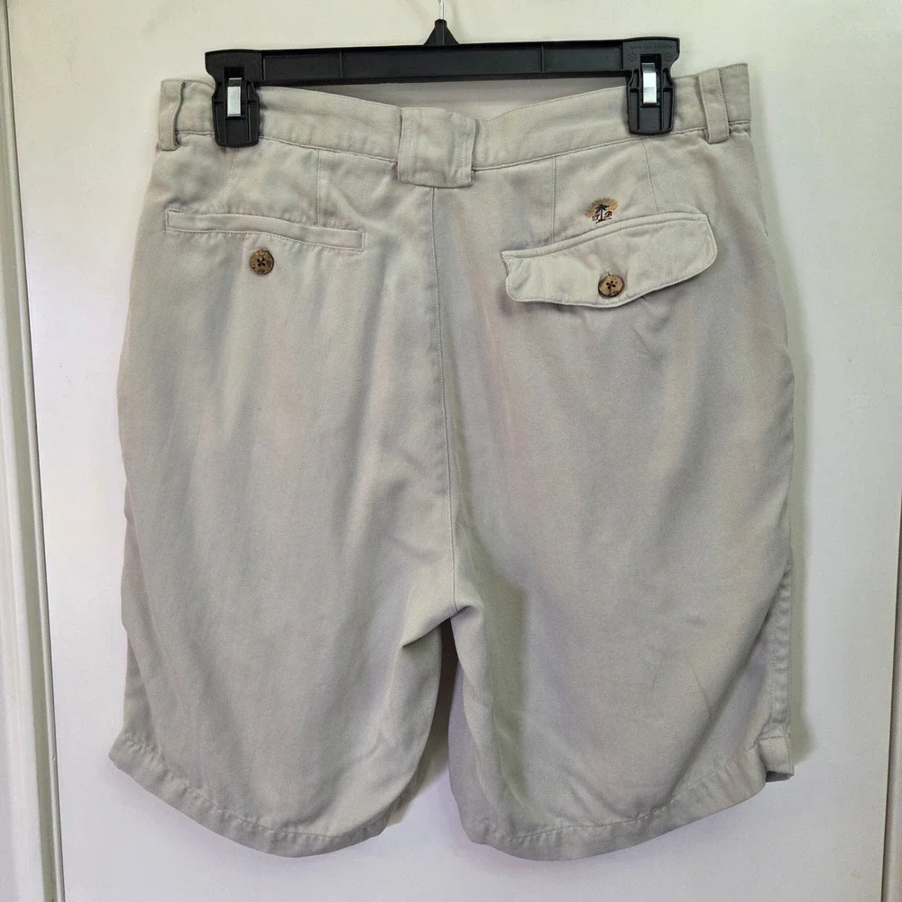 Tommy Bahama Relax Mens 32 Silk Shorts Pleated Herringbone Khaki Stone Tan